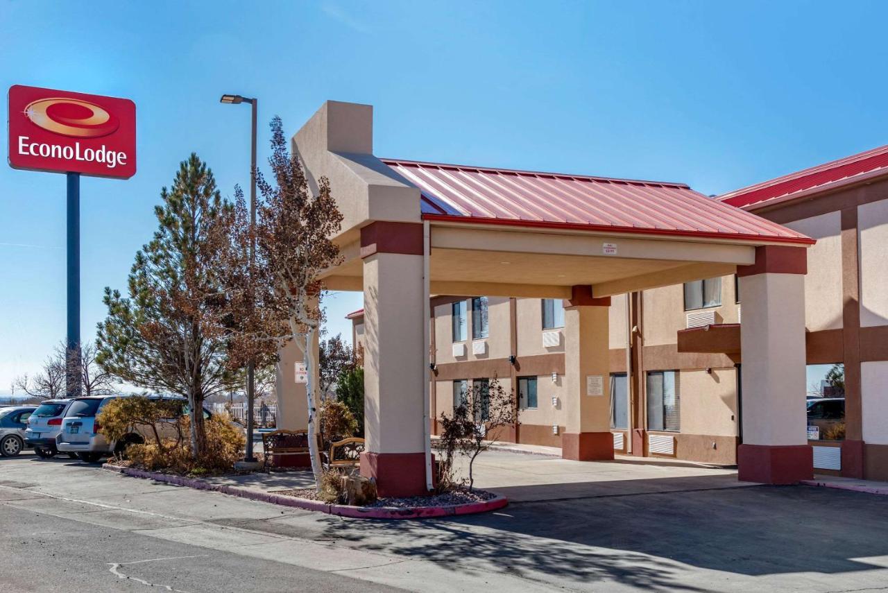 Econo Lodge Pueblo Zewnętrze zdjęcie