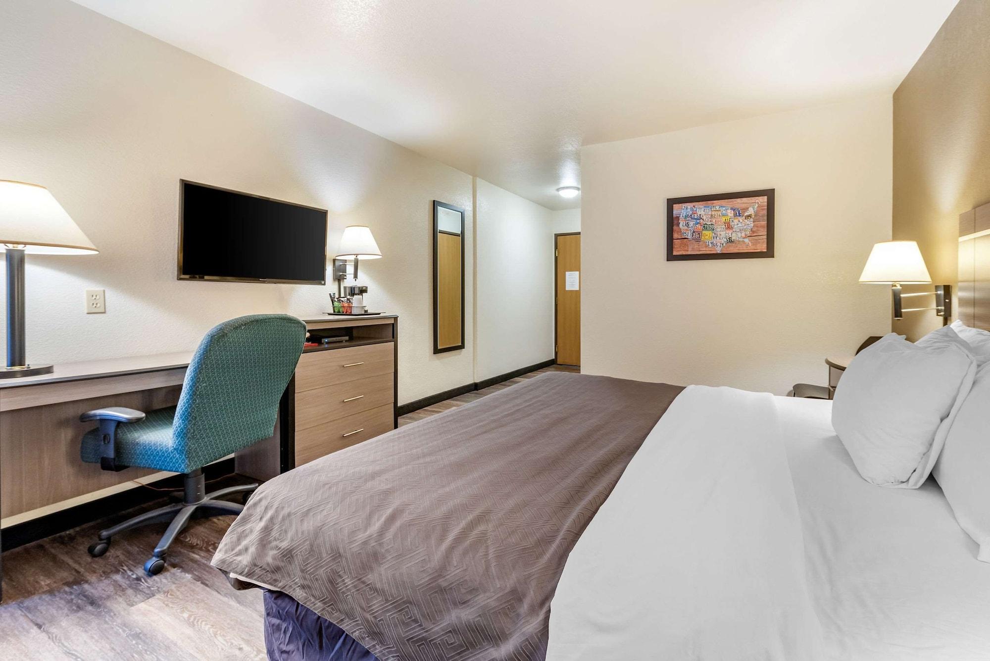 Econo Lodge Pueblo Zewnętrze zdjęcie