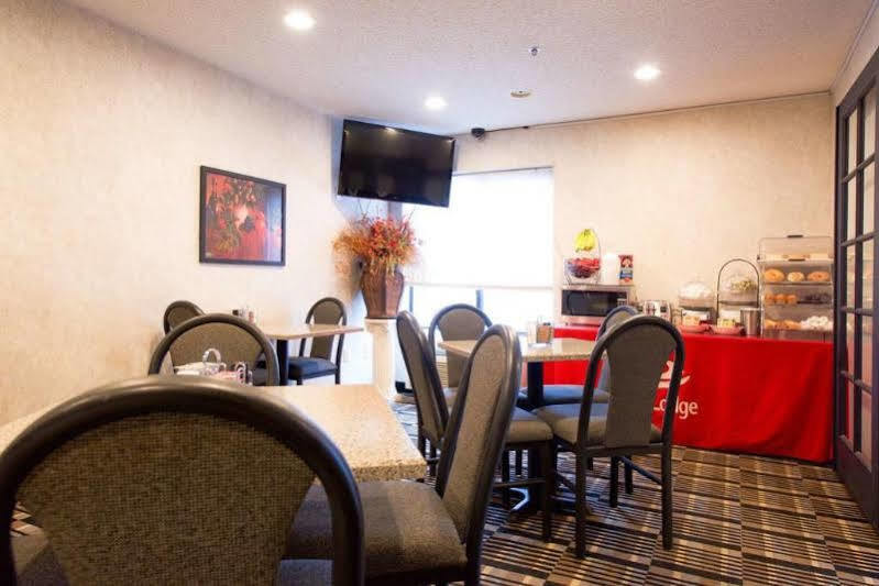 Econo Lodge Pueblo Zewnętrze zdjęcie